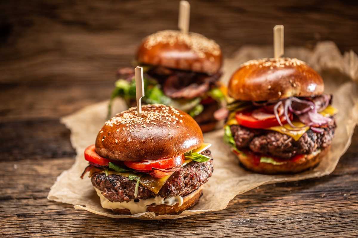 Kellen’s Guide to the Ultimate Plant-Based Burger  